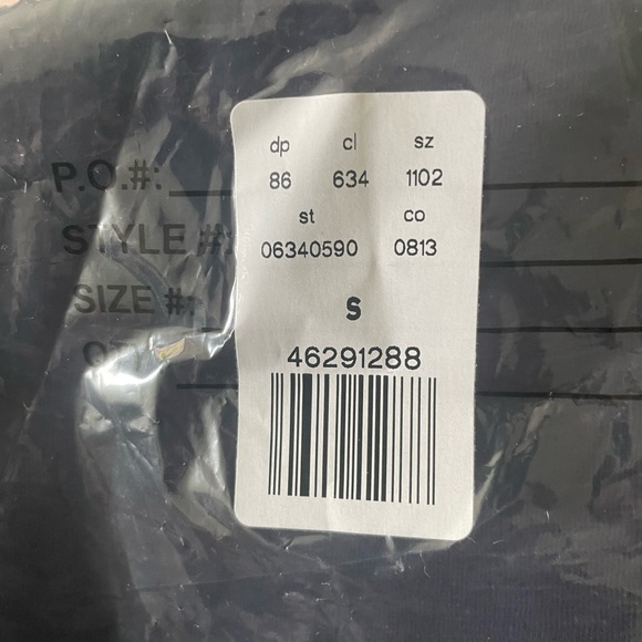 NWT Express skimming novelty button crew neck tee- navy blue - Picture 7 of 8